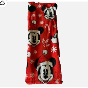 Disney Holiday Santa Mickey Mouse Plush Red Blanket NWT